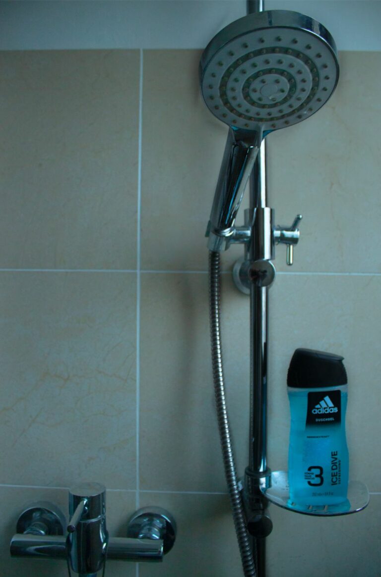 nice bathroom with english speaking personal trainers in berlin mitte